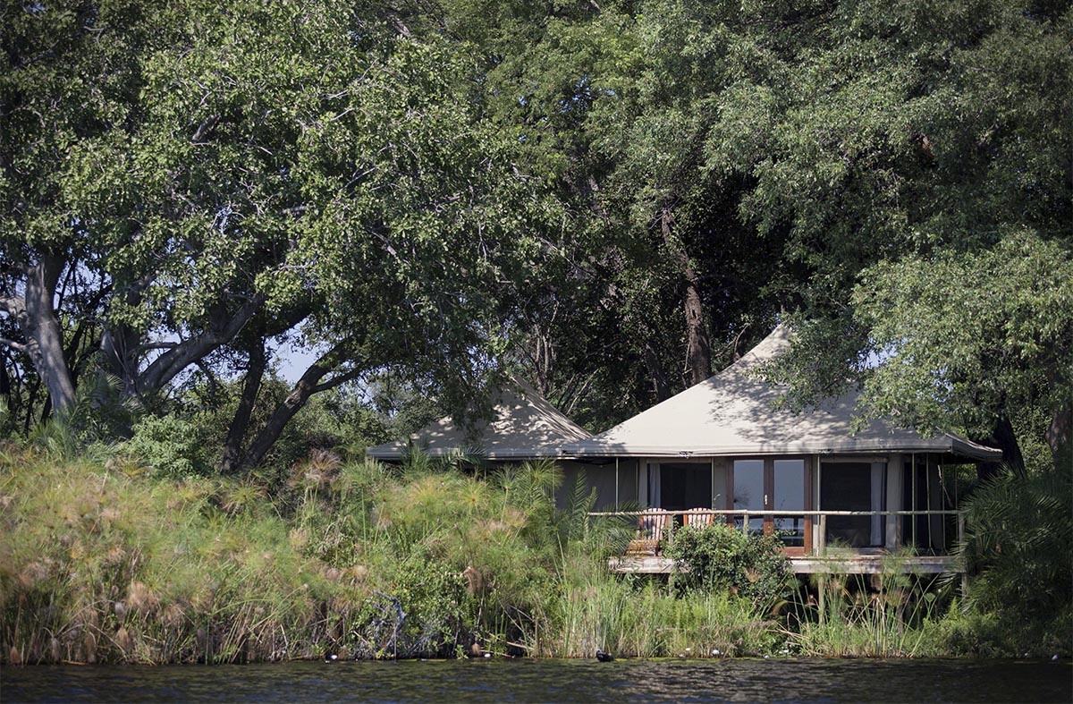 Mopiri Camp - Fly-In Lodge Stay from The Heliport