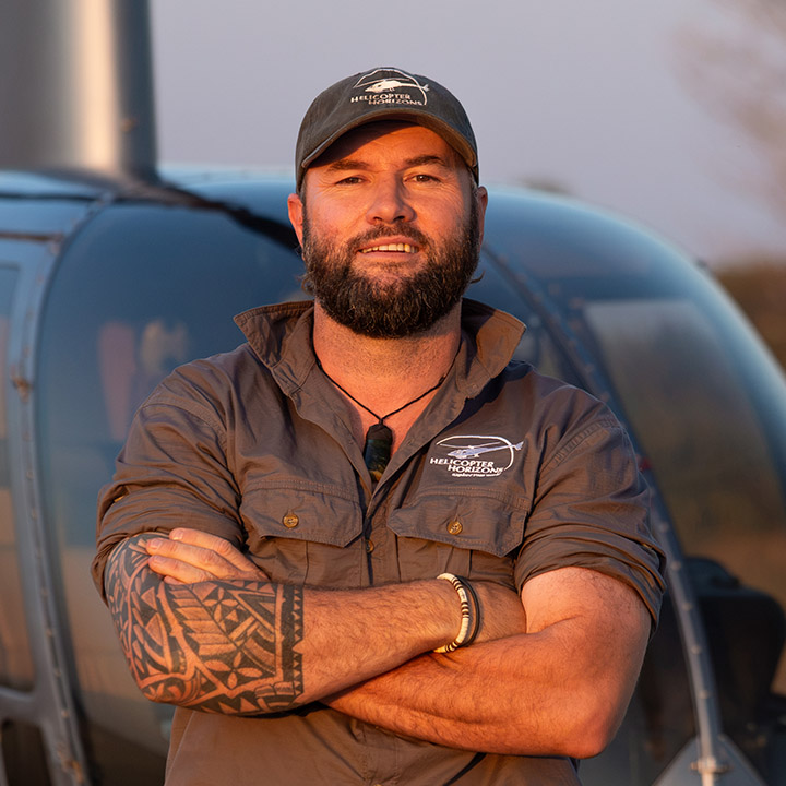 Helicopter Horizons - Pilot Muz